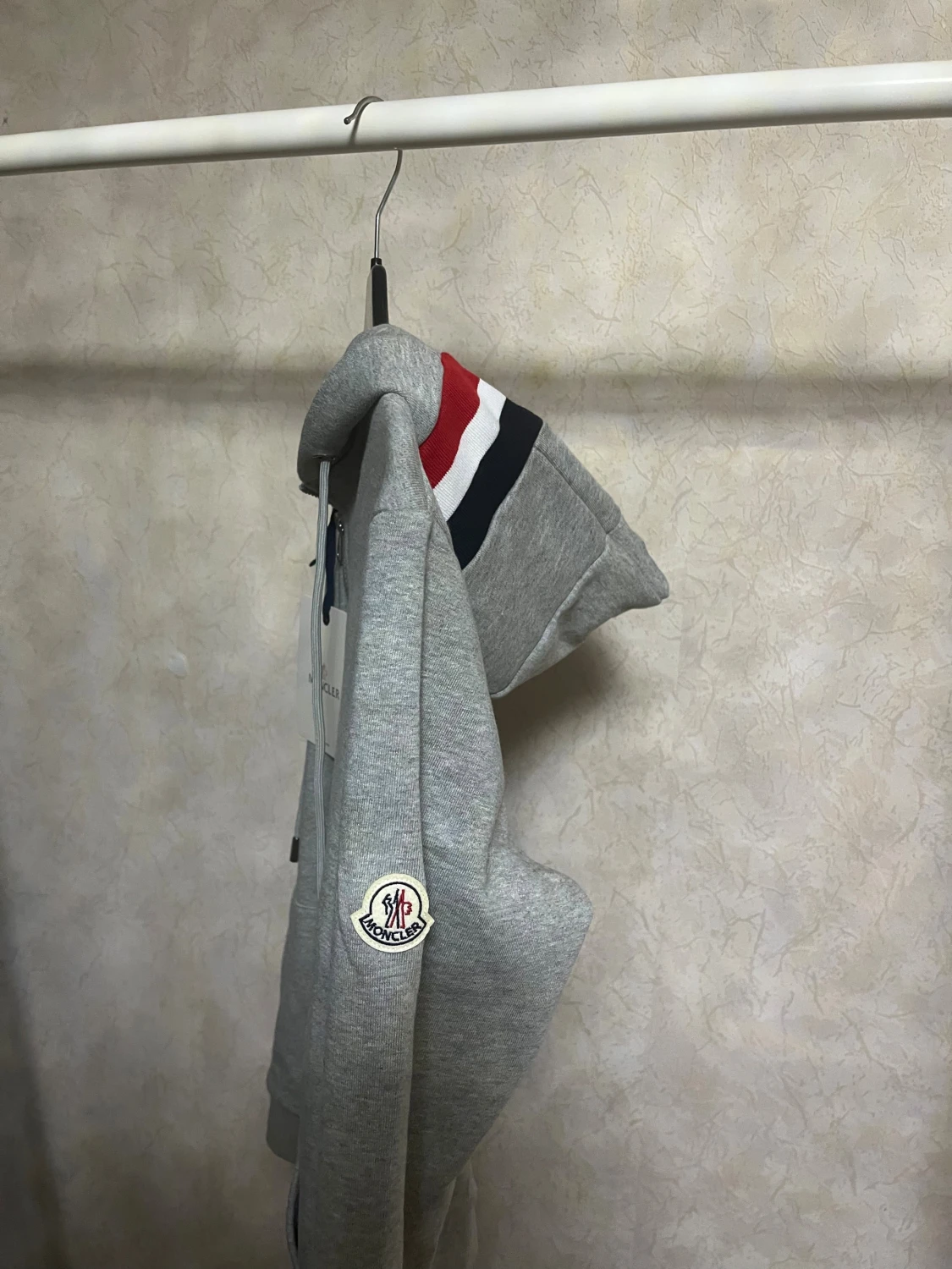 Grå Moncler hoodie med dragkedja - 1