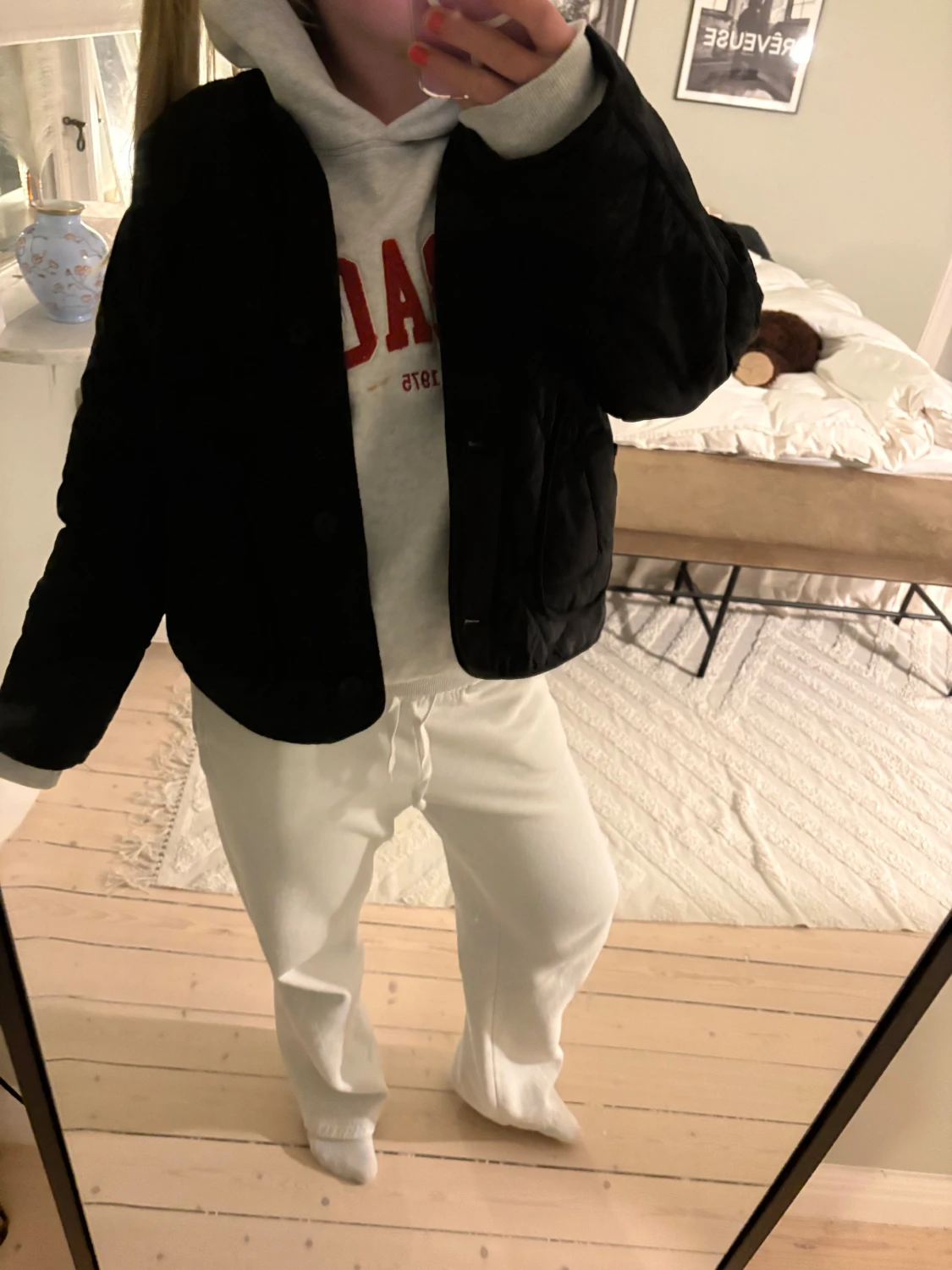 Svart quiltad pufferjacka