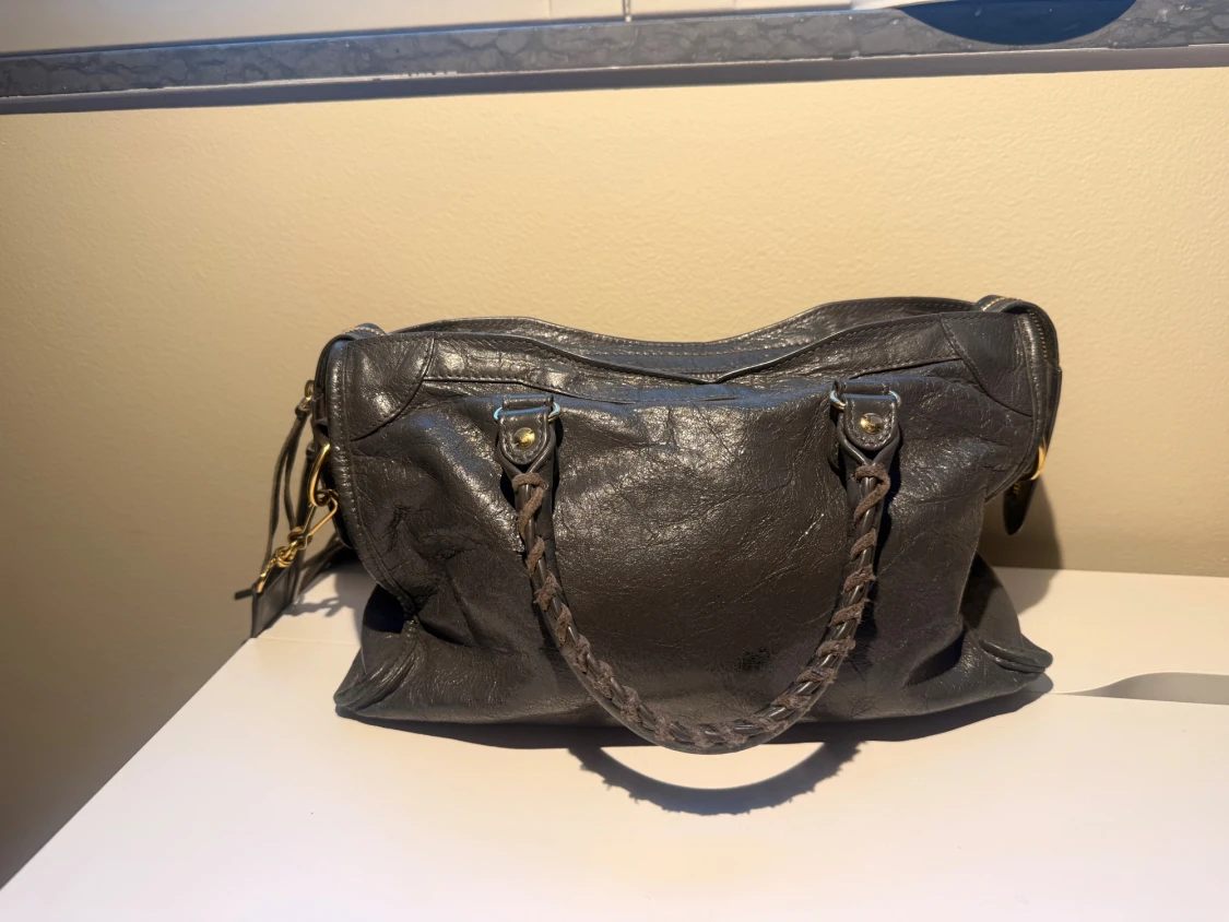 Balenciaga svart axelväska i skinn - 2