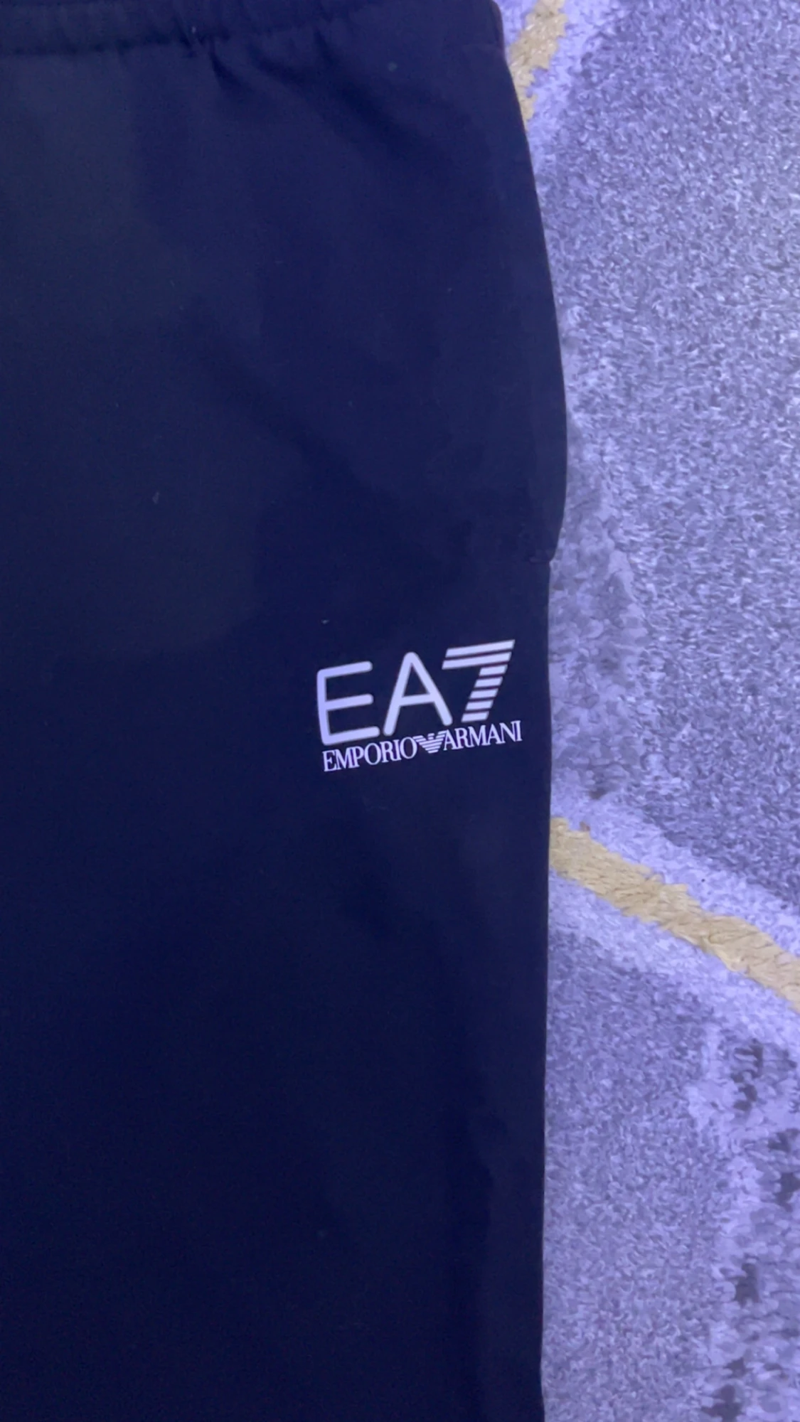 Svarta mjukisbyxor EA7 Emporio Armani - 1