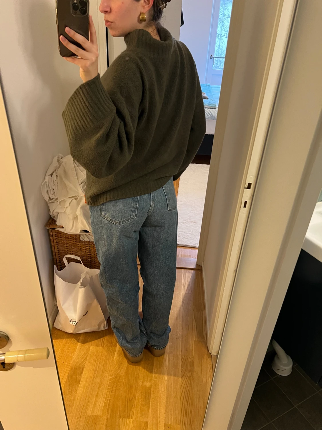 Blå raka jeans från NA-KD - 3