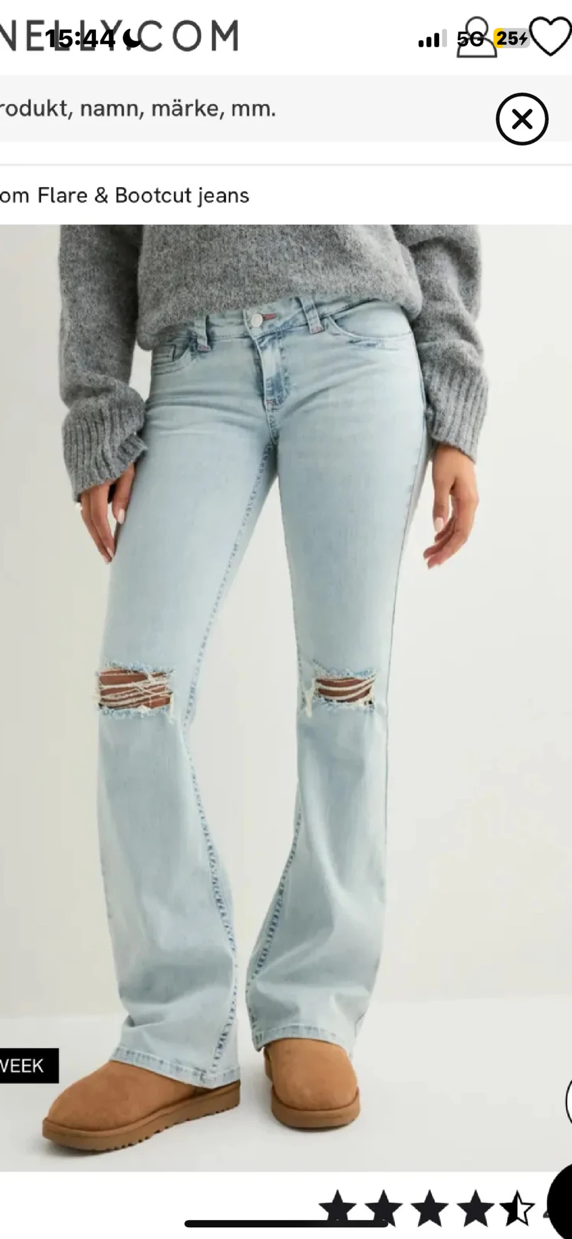 Ljusblå bootcut jeans från Nelly