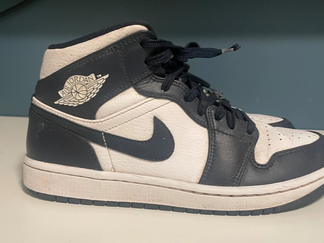 Jordan 1 mörkblå - 1