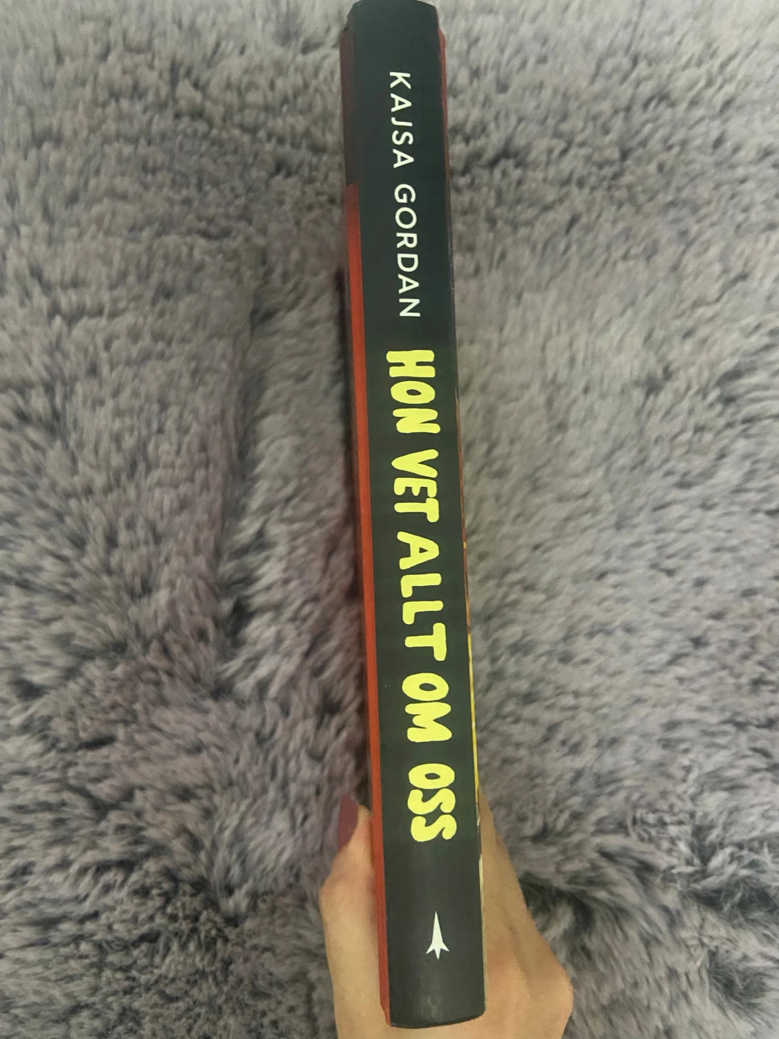 Hon vet allt om oss - 2