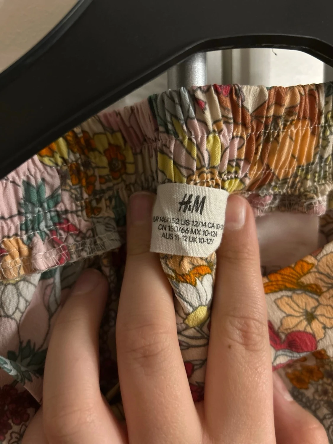 Blommig volangkjol från H&M - 2