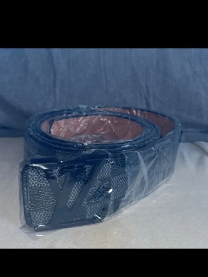 Bälte  - Helt ny. Inte använd 