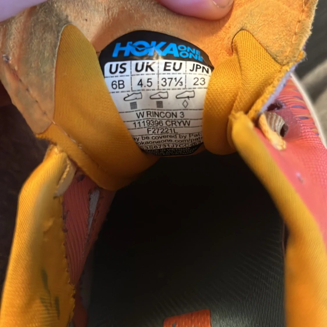 Hoka One One Rincon 3 löparskor orange - 2