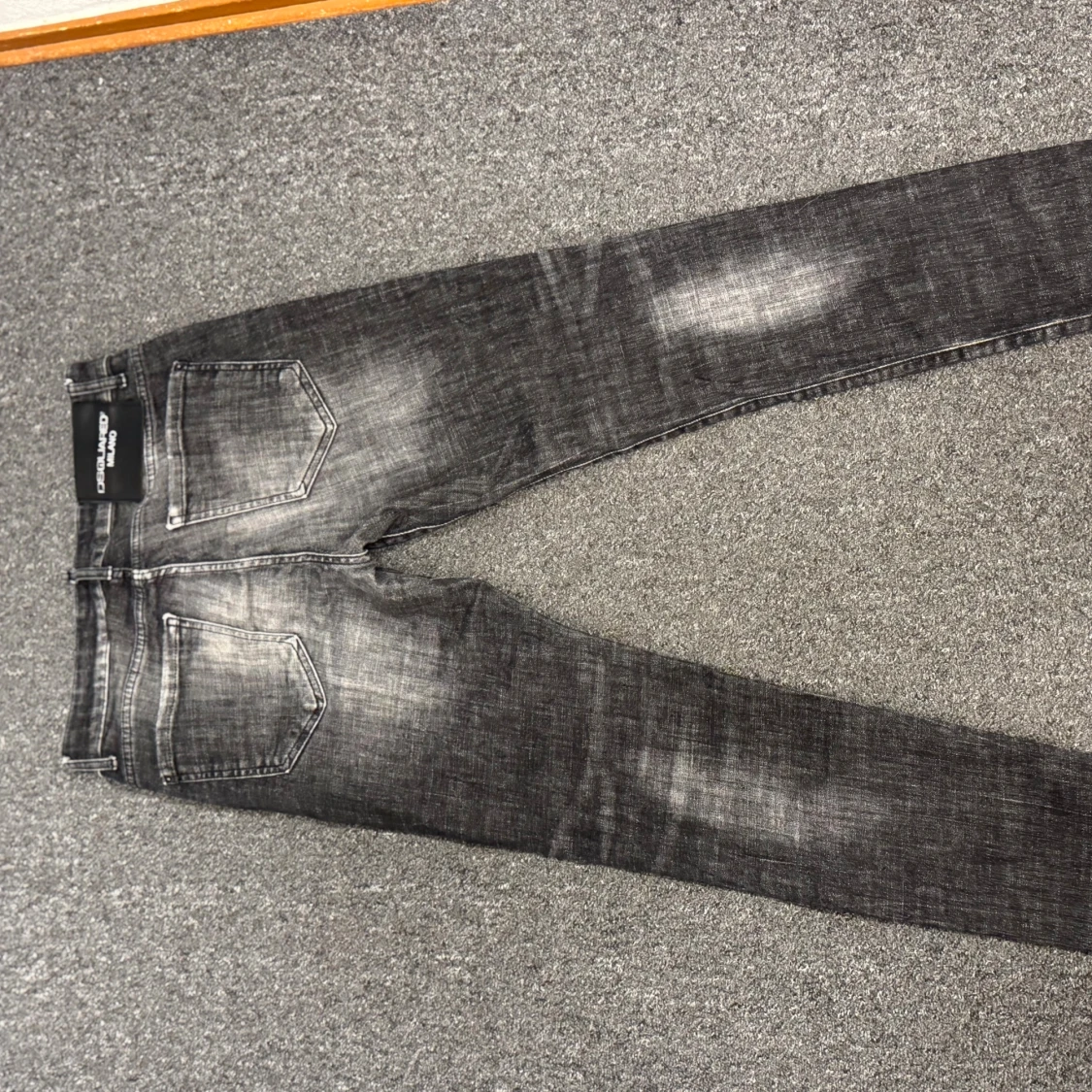 Grå dsquared2 jeans Stl 46 - 1