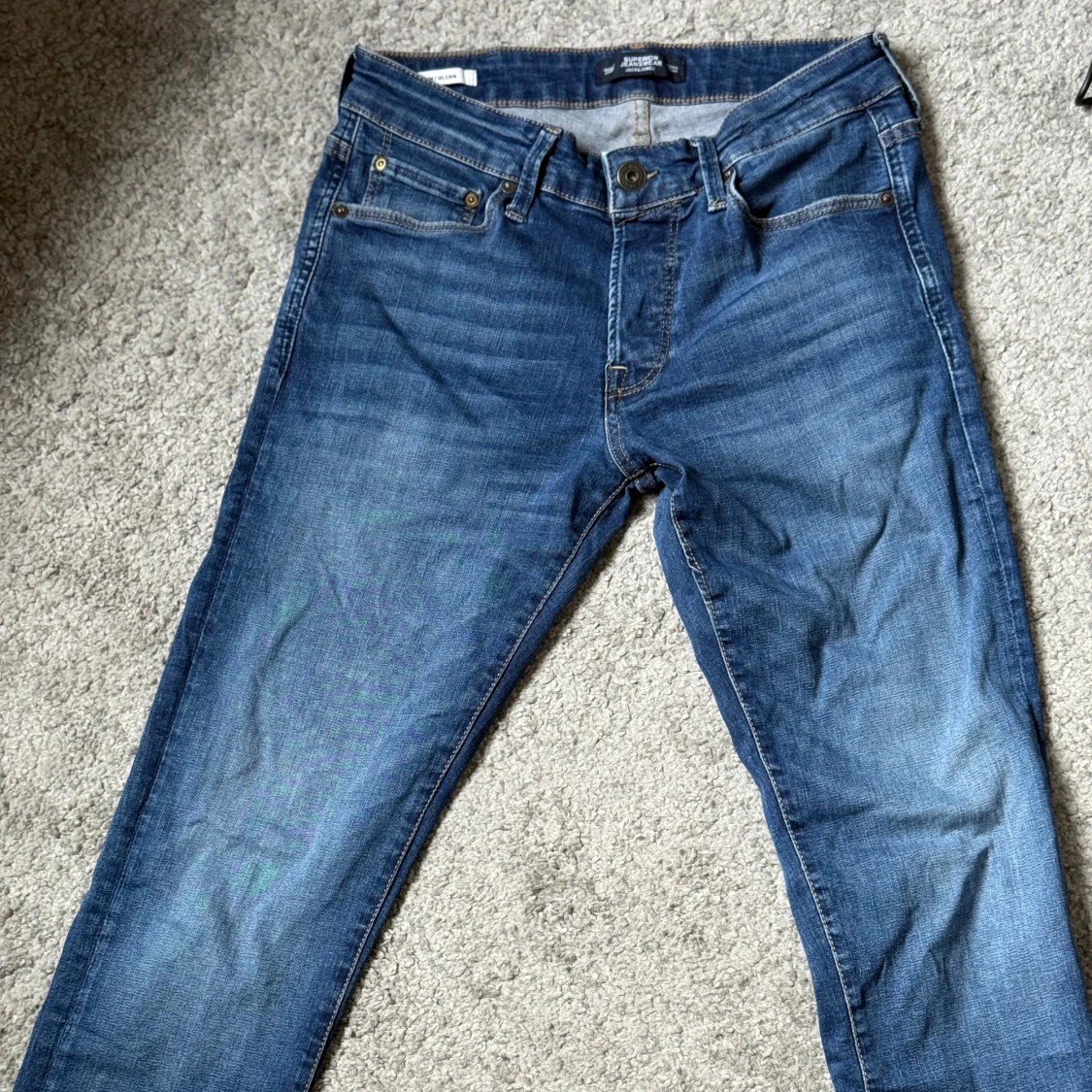 Mörkblå jeans från Jack&Jones  - 1