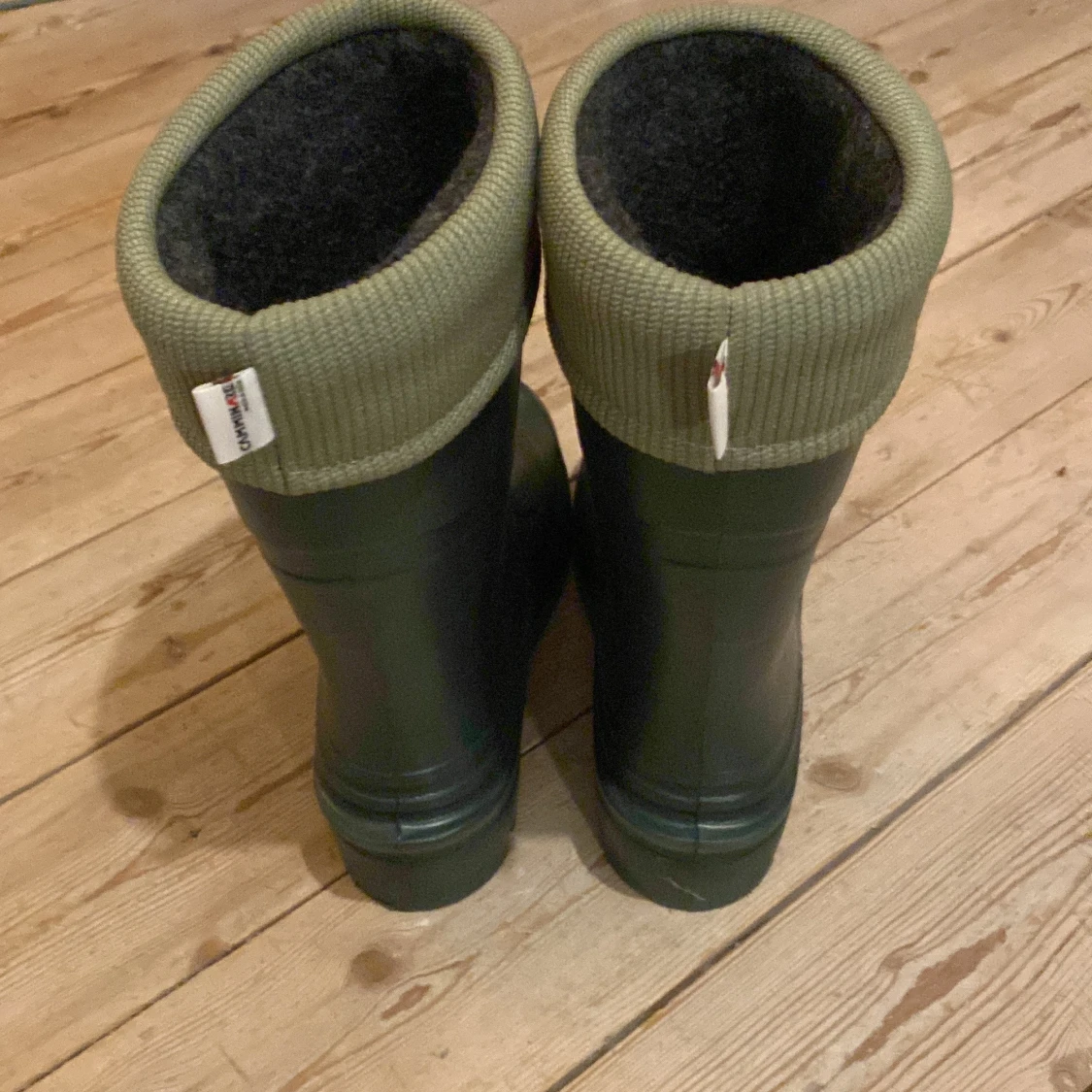 Mörkgröna stövlar från Camminare - 2