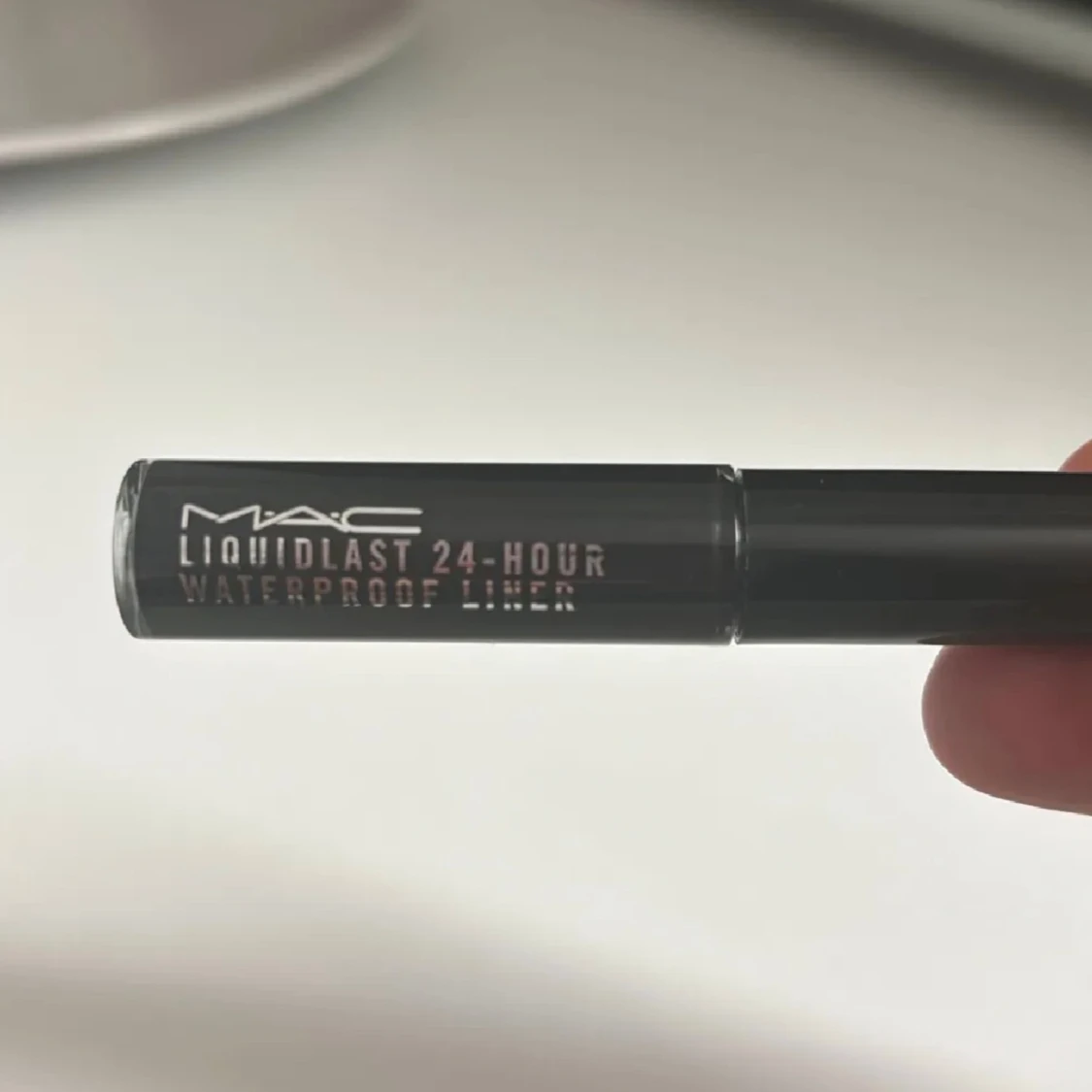 MAC Liquidlast 24H Waterproof Eyeliner