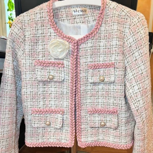 Set tweed jacka klänning dress +2 present  - 2 present (. 1 bälte 2 in 1 i bilden och 1 mask)