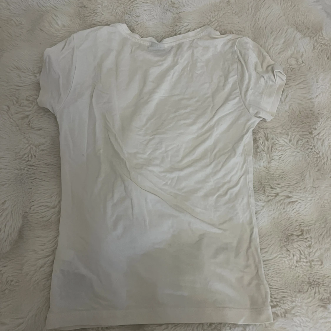 Vit basic t-shirt från Gina Tricot - 2