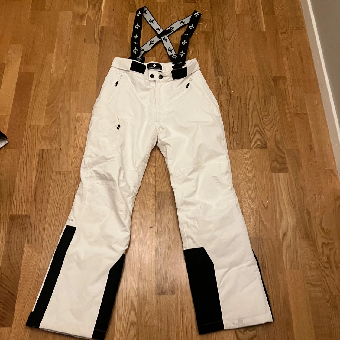 Vita täckbyxor Cross Sportswear S