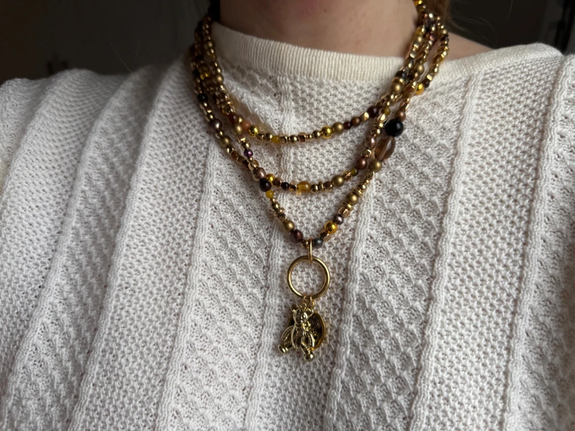 Handgjort vintage pärlhalsband med hänge - 1