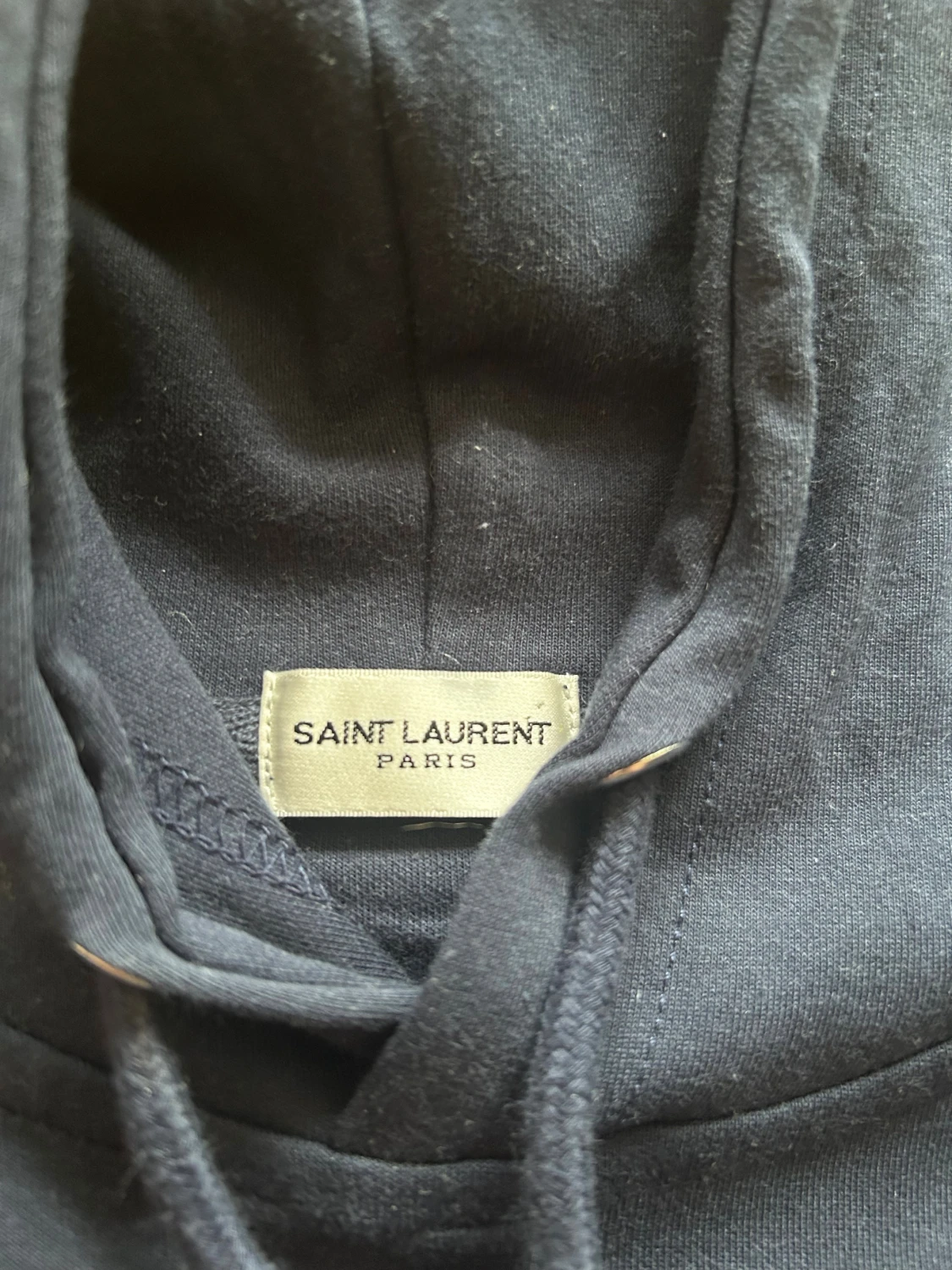 Mörkblå Saint Laurent hoodie. Pris kan diskuteras  - 1
