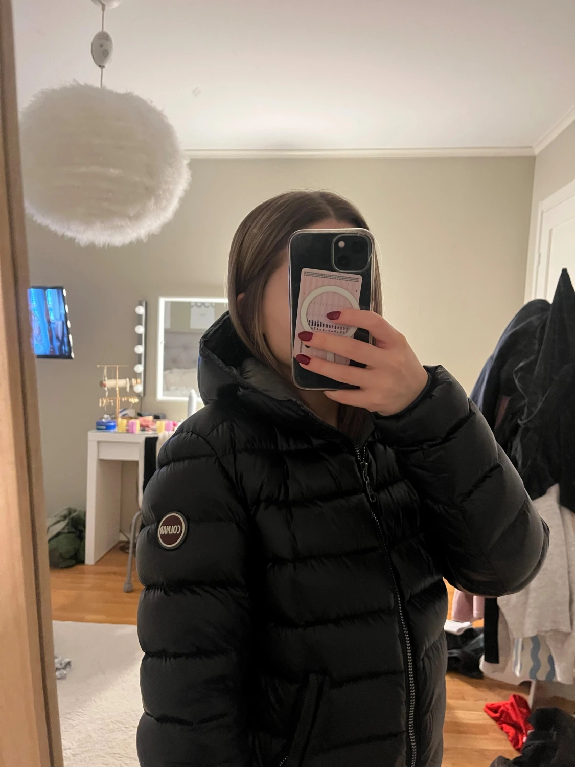 Svart pufferjacka från Colmar