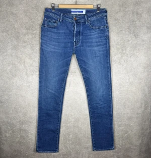 Jacob Cohen Jeans | 34 - Jacob Cohen Bard Jeans | Grymt skick | Storlek 34 | INGA BYTEN | Fraktar spårbart eller möts upp i Täby