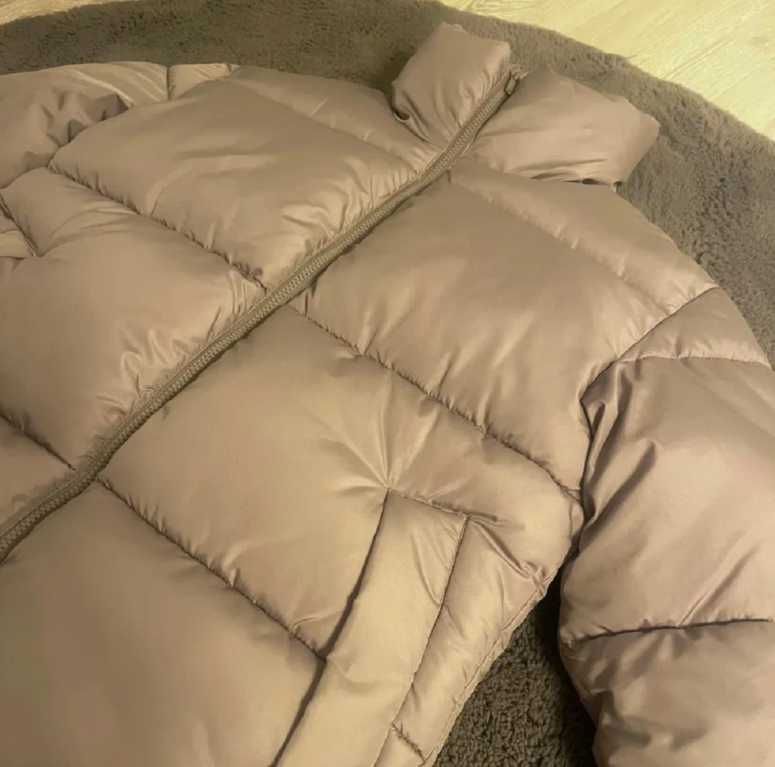 Beige pufferjacka  - 1