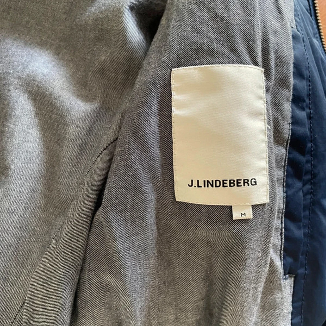 Marinblå windbreaker från J.Lindeberg - 4