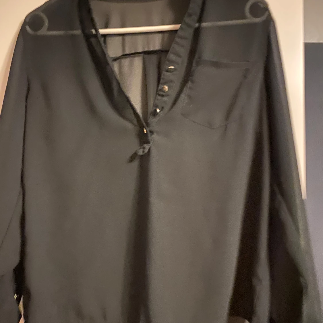 Svart henleyblus från Zanzea - 1