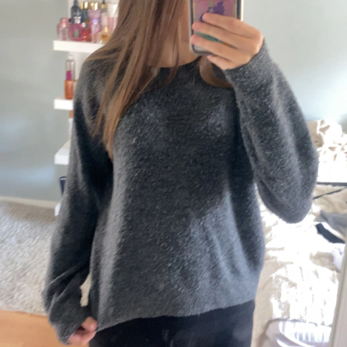 Mörkgrå stickad tröja - 2