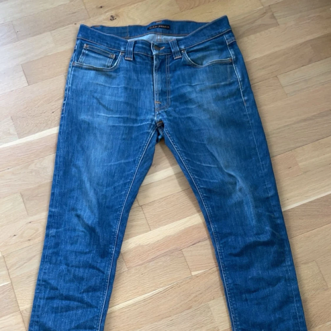 Blå jeans från Nudie Jeans