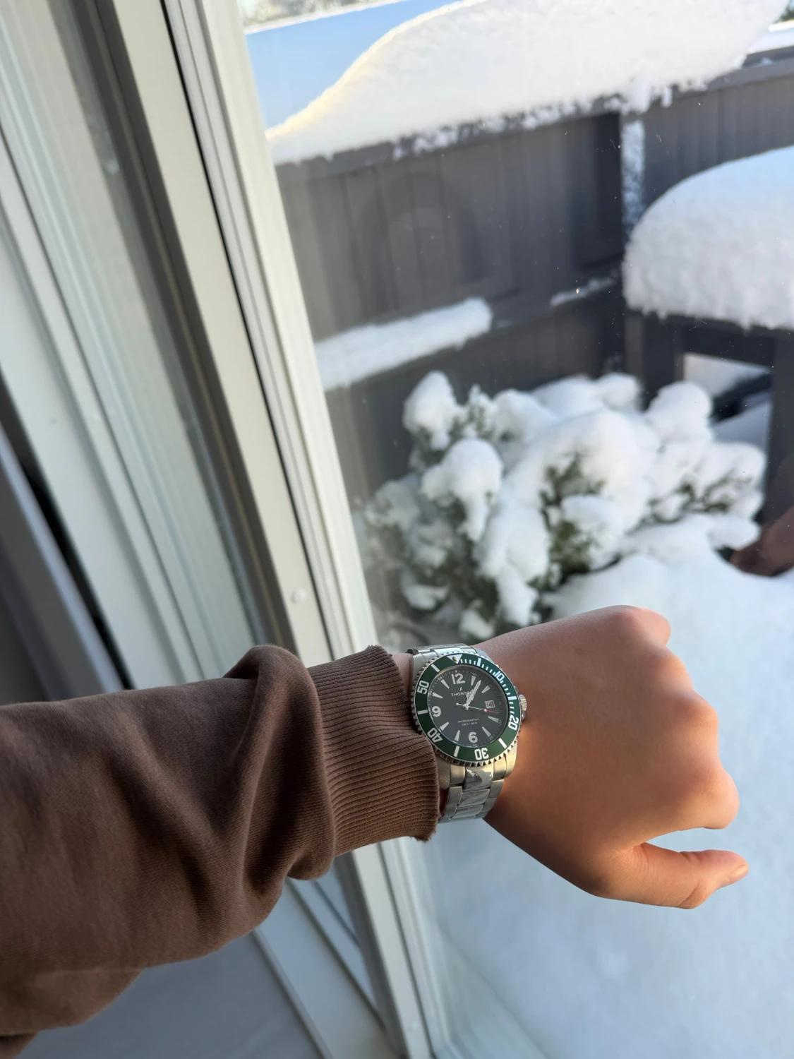 Silverfärgad klocka från Thorsen - 2