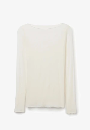 Intimissimi tröja - Säljer en stilren vit långärmad topp med rund hals. Toppen har en enkel och clean design, perfekt för att bygga lager eller köra solo. Materialet känns mjukt och lätt mot huden, och den har en rak passform som är både chill och snygg.