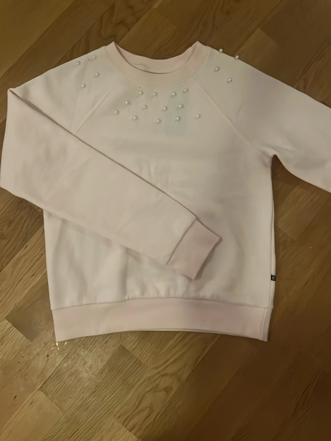 Ljusrosa sweatshirt med pärlor Fairfield XS