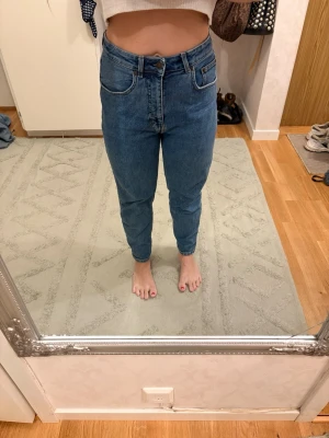 Cheap Monday jeans storlek 27 S  - Jens från cheap monday använd någon enstaka gång. Jag är för referens 157