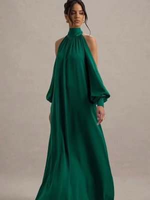 Grön balklänning - Säljer en elegant grön långklänning med hög hals och öppna axlar. Klänningen har vida ballongärmar med resår vid handlederna och en snygg knytning i nacken. Tyget faller mjukt och ger en lyxig känsla, perfekt för dig som vill sticka ut. Aldrig använd pga inte hittat rätt tillfälle.