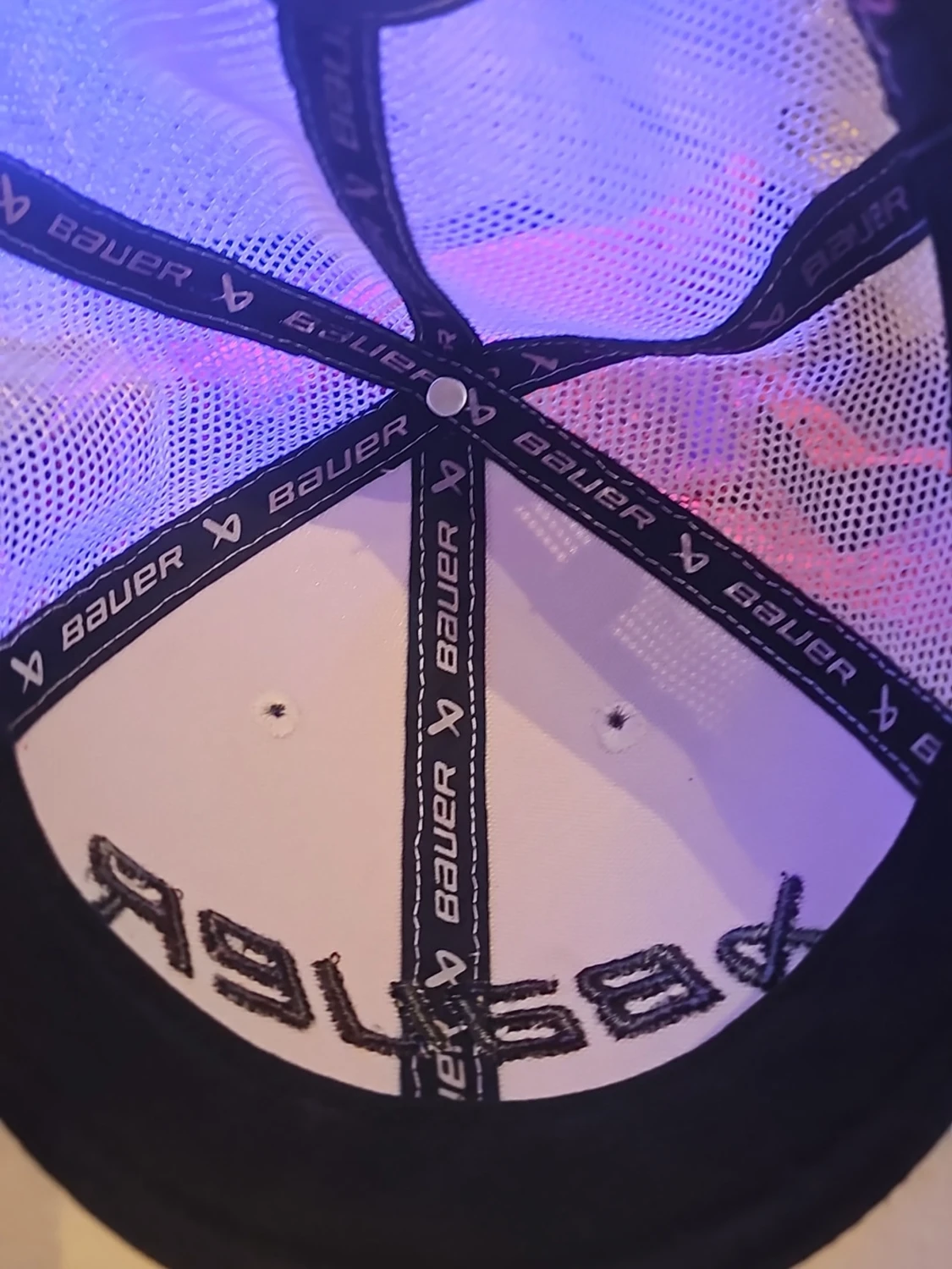 Beige Bauer keps med mesh och autograf av Anton levt och Petra nemi - 2