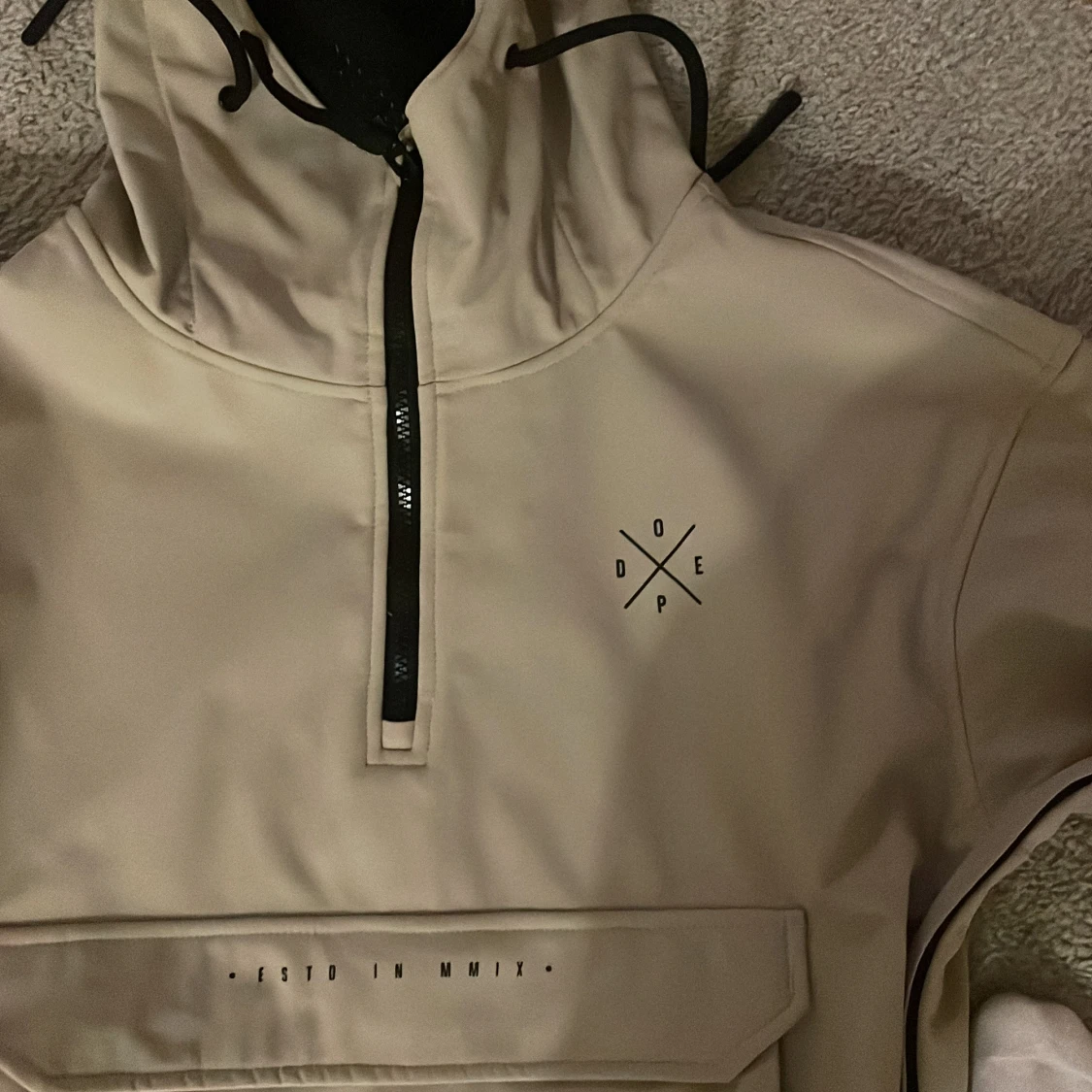 Beige snowboardjacka från Dope - 2