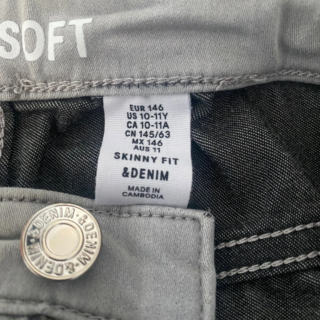 Omsydda HM jeans storlek 152 - 2