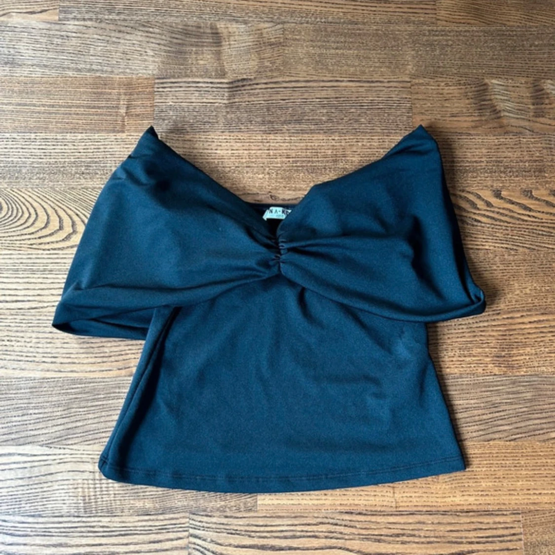 Svart bandeau tubtopp från NA-KD