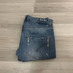 Dondup jeans - Dondup jeans | Storlek - W32 | Skick - 8,5/10 | Nypris - 3000kr+ | Hör av er vid frågor eller funderingar 🙌