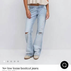 Lågmidjade jeans - Populära jeans ifrån gina tricot (14+), slutsålda på hemsidan. M/ Tall, tyvärr förstora för mig💕💕💕 