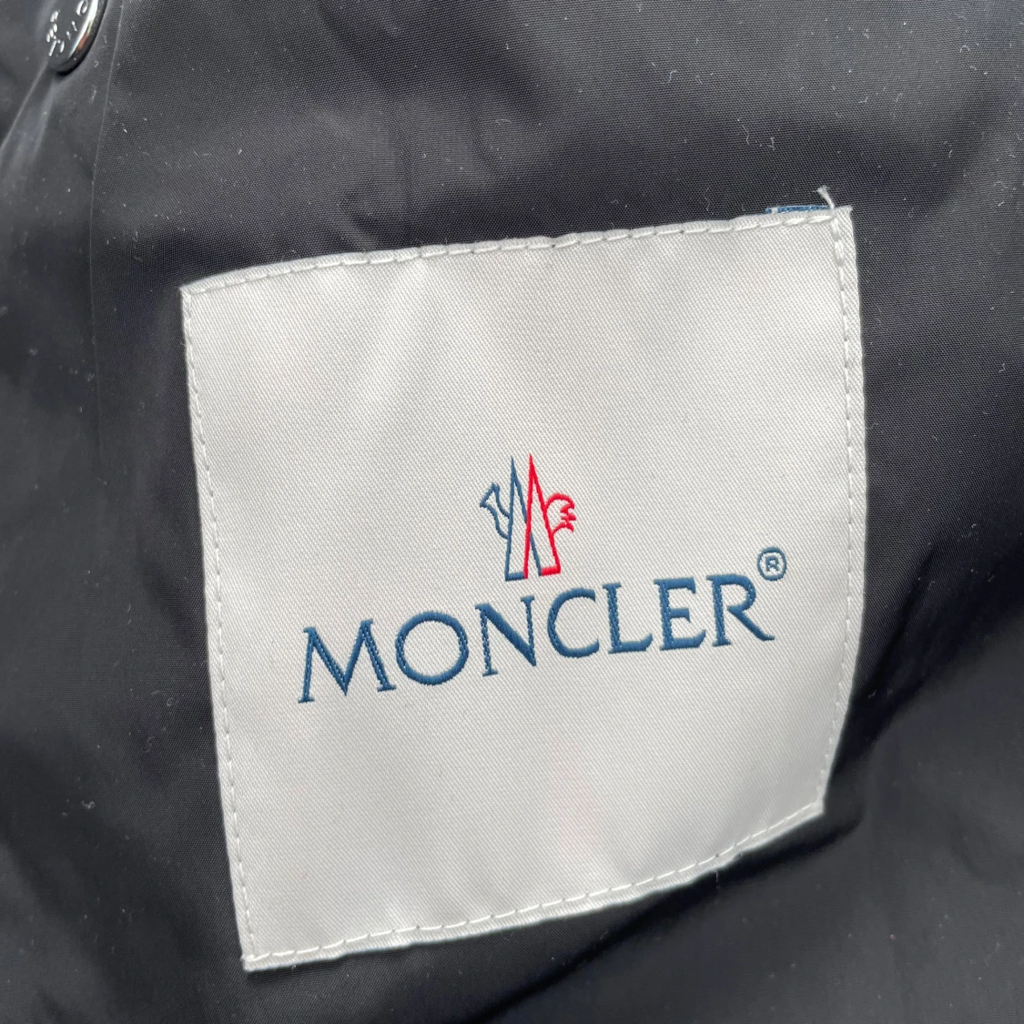 Svart vindjacka från Moncler - 2