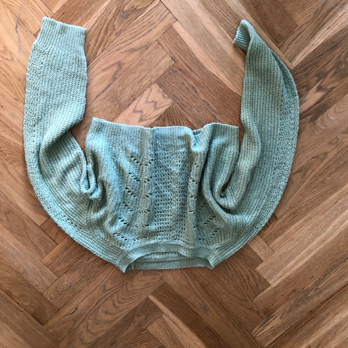 Croppad ljusgrön stickad tröja - 3