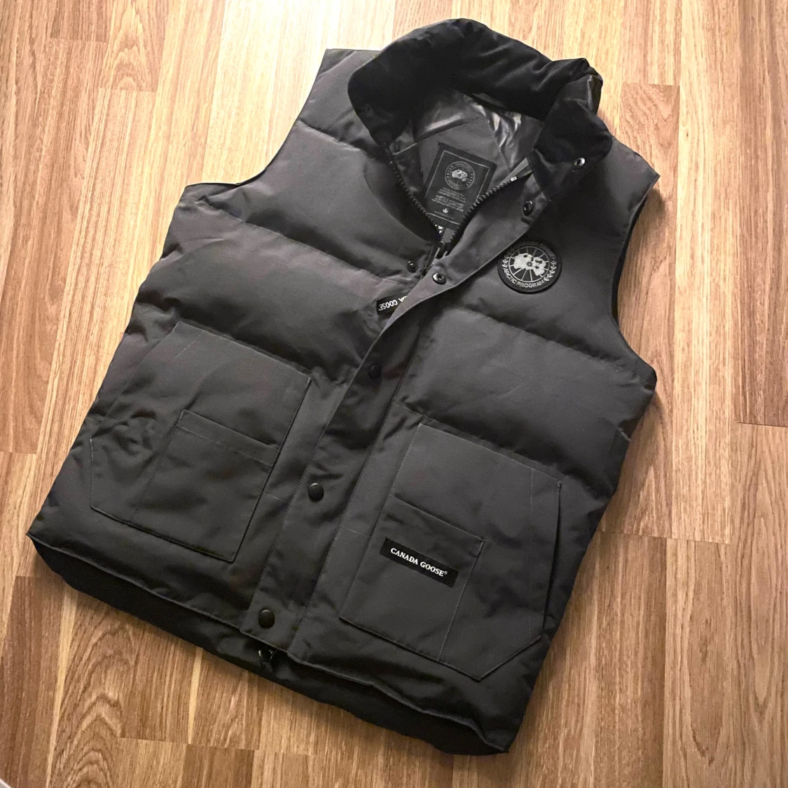 Grå canada goose väst black label - 3