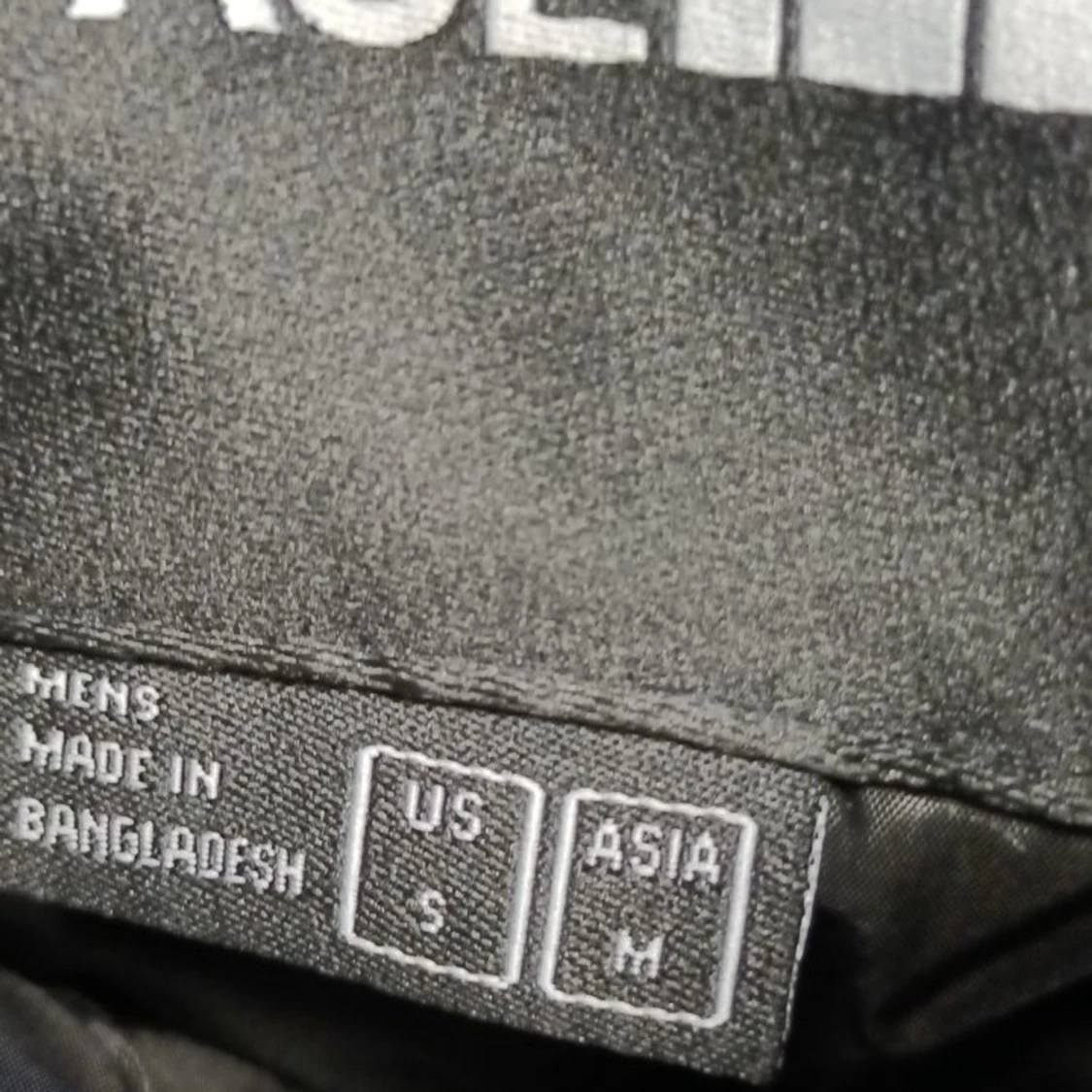 Svart pufferjacka från The North Face - 3