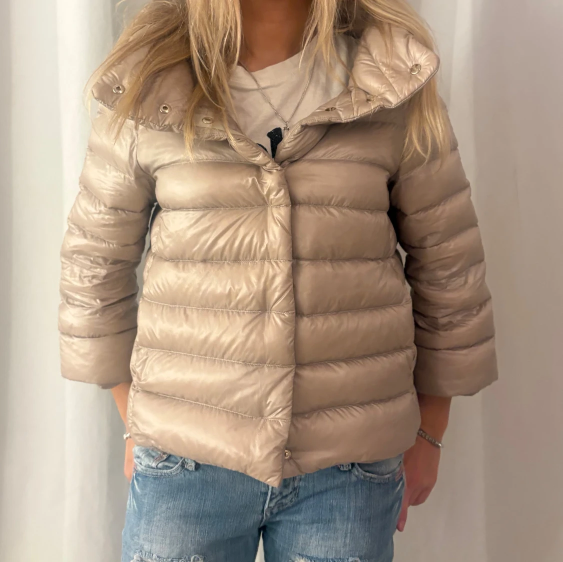 Beige pufferjacka från Herno Iconico - 2