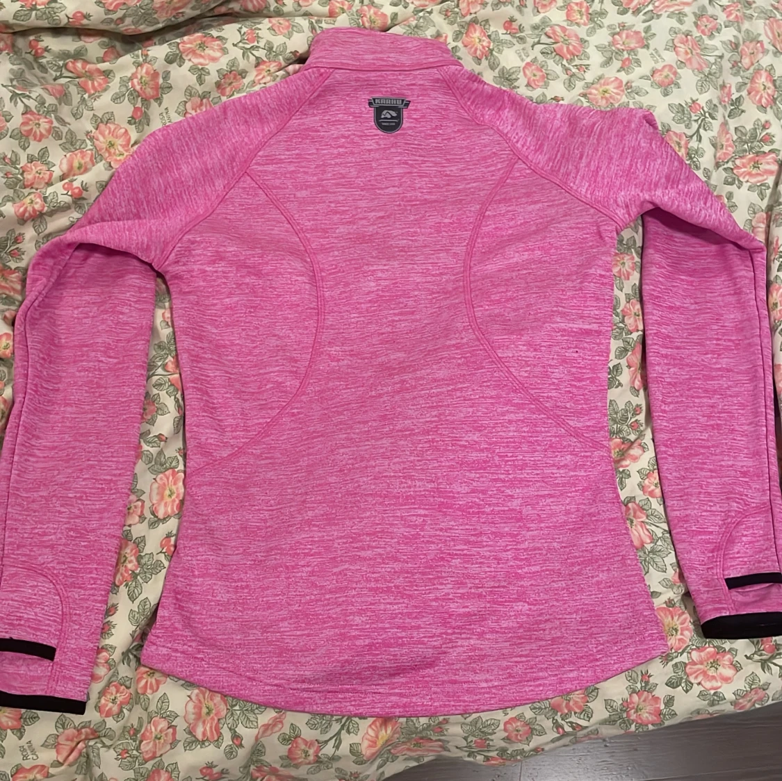 Rosa träningströja från Karhu XS - 2