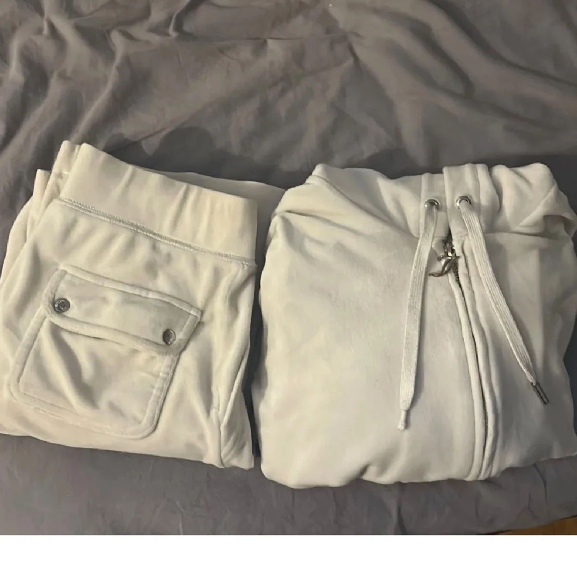 Vita mjukisbyxor med snörning