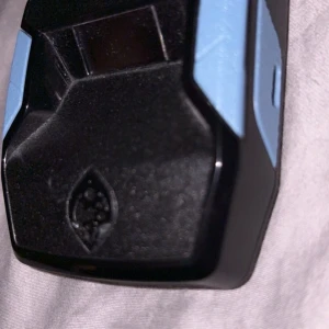 Cronus Zen - Säljer min Cronus Zen, ingenting är fel med den spelar bara inte längre, kan pruta priset också om det behövs, skriv gärna om du ska köpa