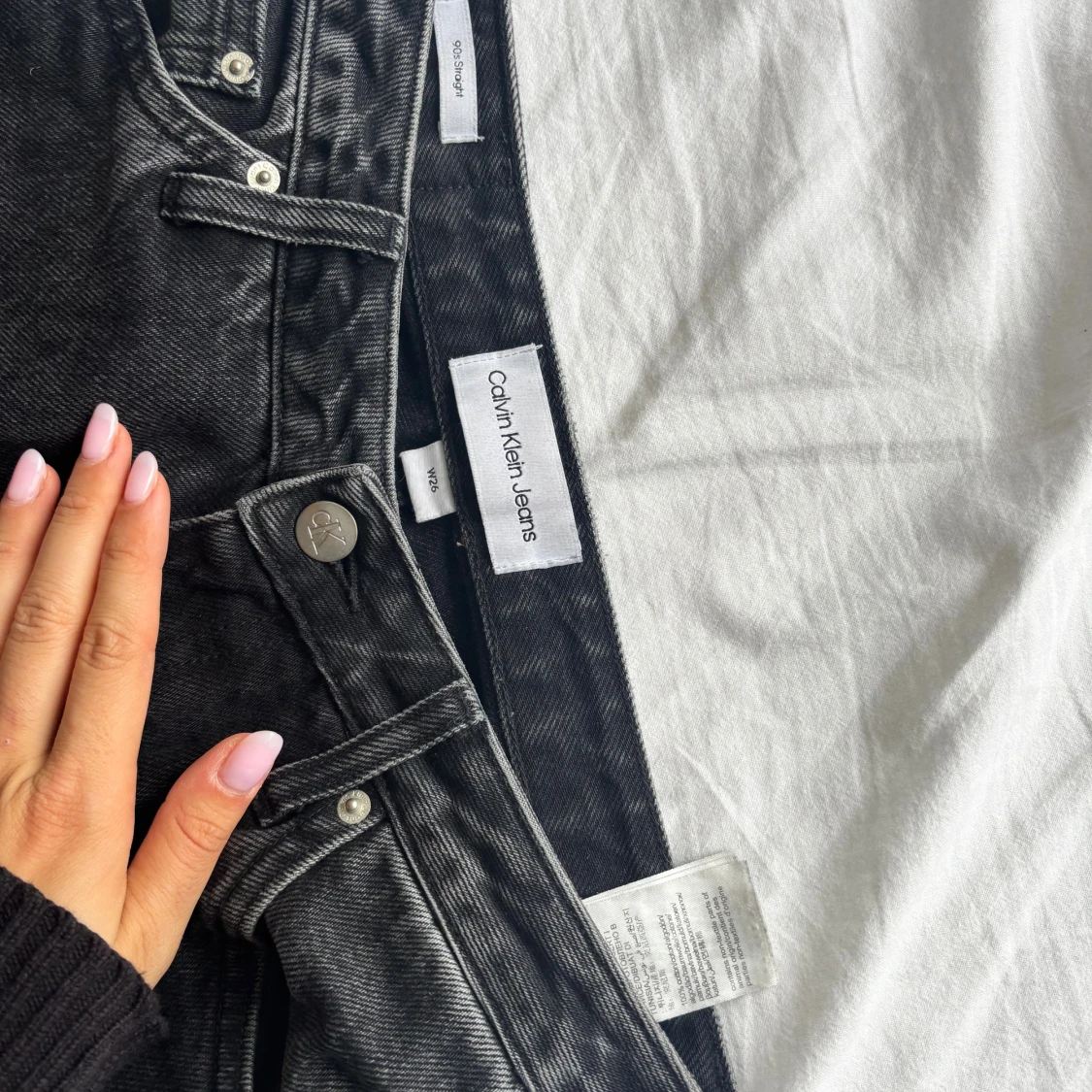 Svarta raka jeans från Calvin Klein