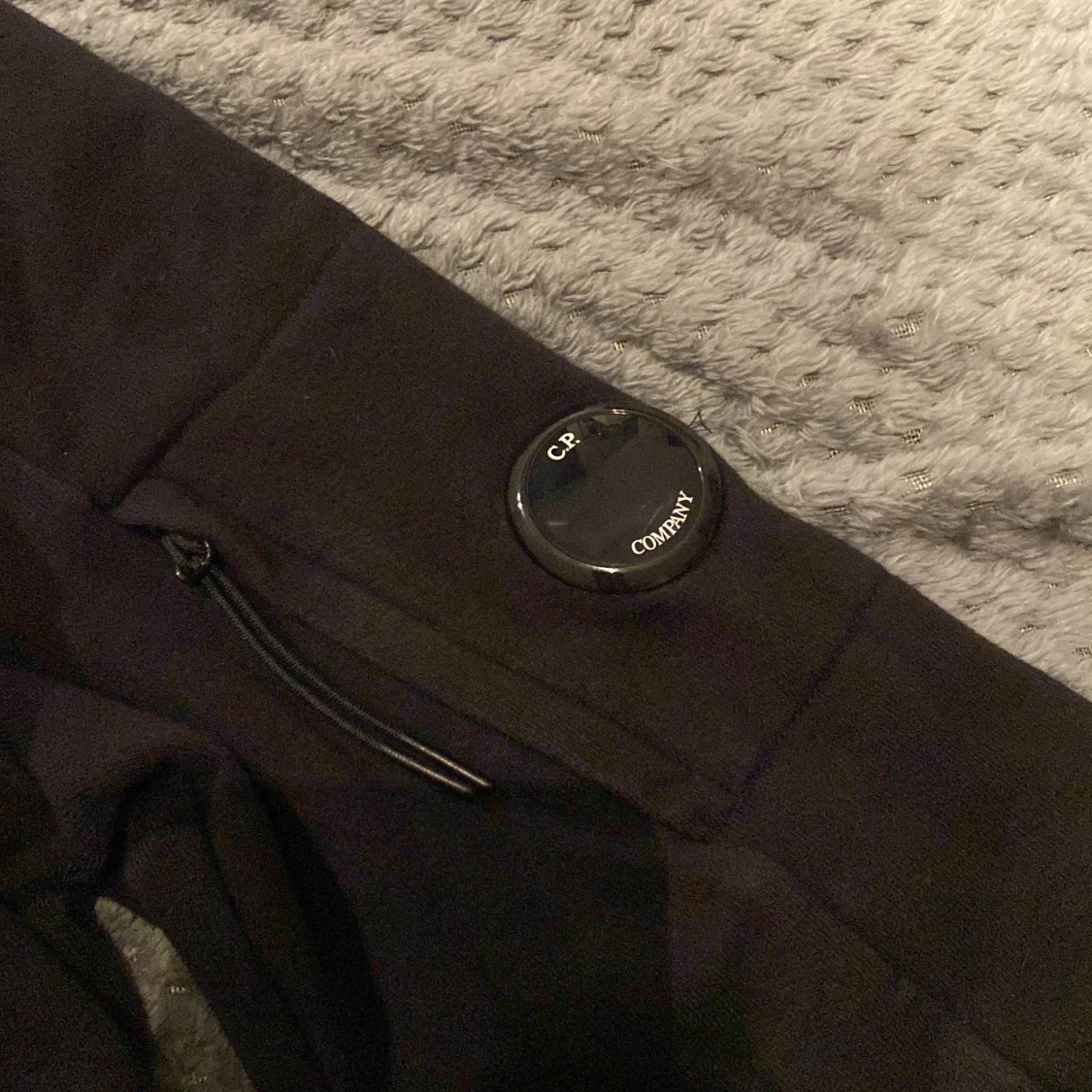 Svart sweatshirt från C.P. Company - 4