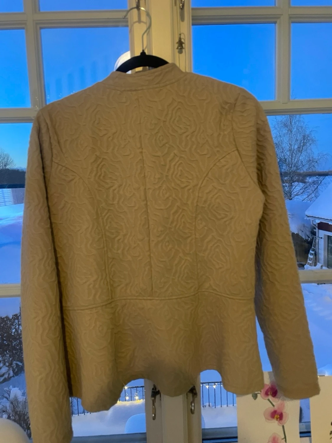 Beige strukturerad kavaj från RoseBud - 3