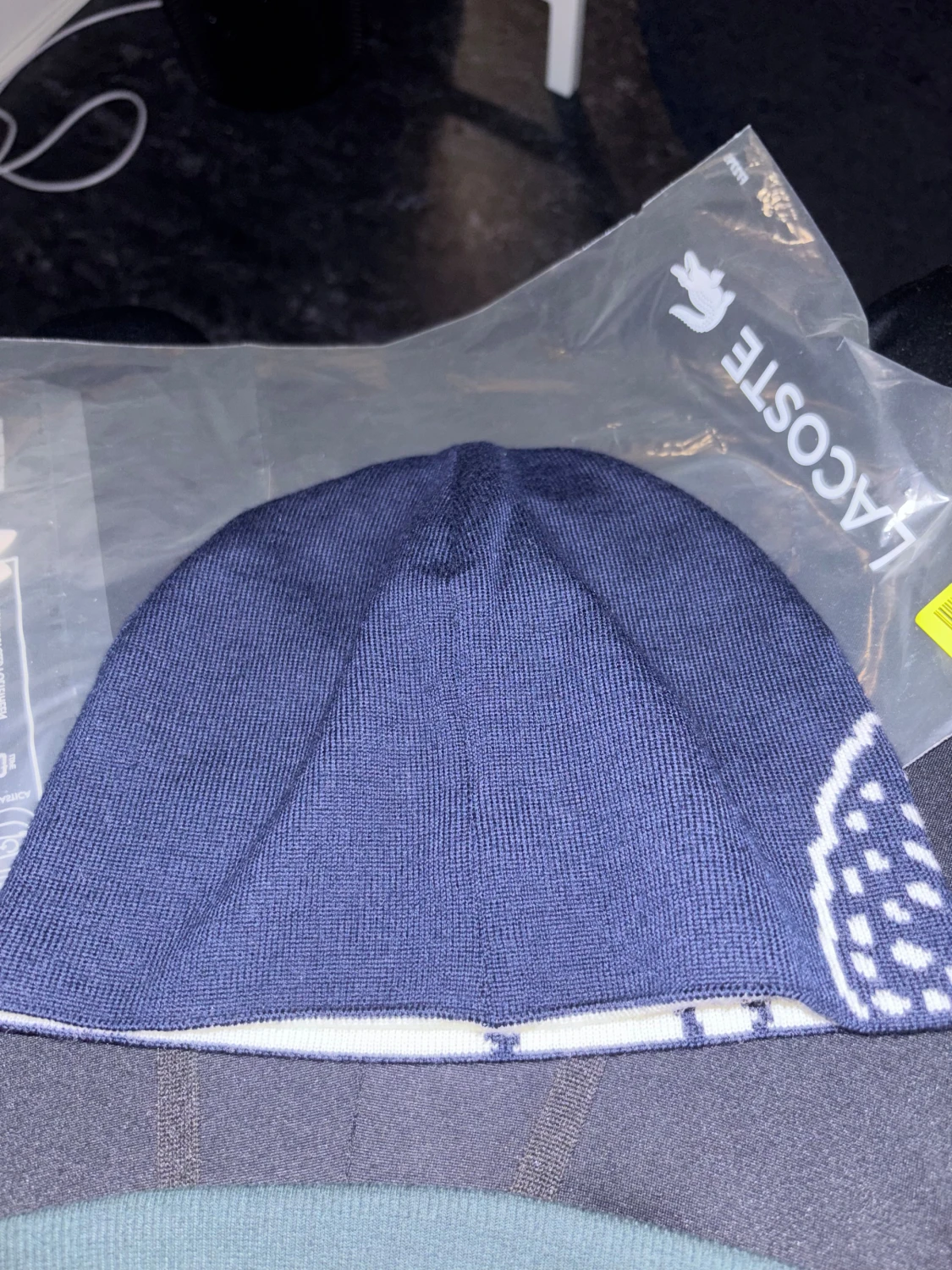 Lacoste mössa med 2 färger - 2